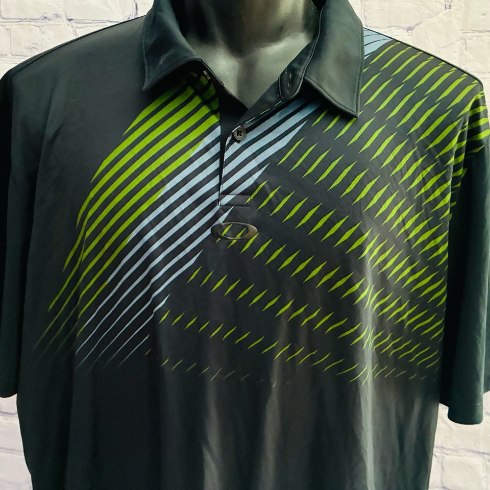 OAKLEY mens size 3XL regular fit golf polo